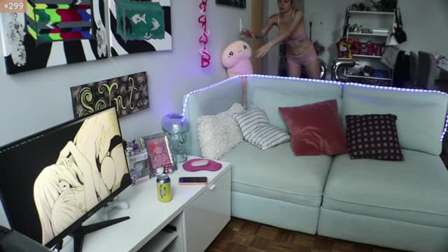 Gallery image thumbnail from Seynt's myfreecams stream on, 06/29/2024, 20:56 image 20 of 20