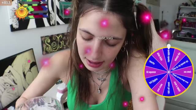 Gallery image thumbnail from Seynt's myfreecams stream on, 07/07/2024, 19:13 image 6 of 20