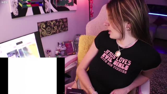 Gallery image thumbnail from Seynt's myfreecams stream on, 07/12/2024, 05:23 image 7 of 20