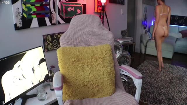 Gallery image thumbnail from Seynt's myfreecams stream on, 07/19/2024, 03:00 image 12 of 20