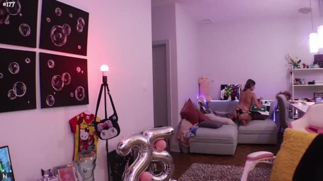 Gallery image thumbnail from Seynt's myfreecams stream on, 08/08/2024, 03:39 image 8 of 20