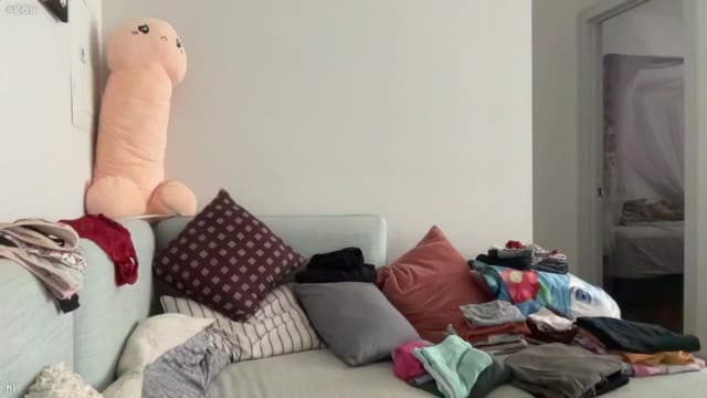 Gallery image thumbnail from Seynt's myfreecams stream on, 08/14/2024, 01:48 image 3 of 20