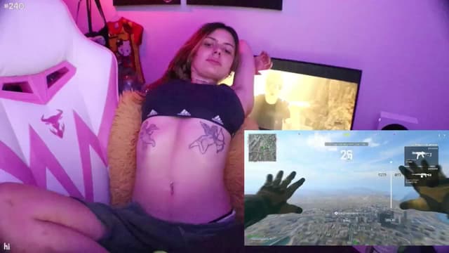 Gallery image thumbnail from Seynt's myfreecams stream on, 08/20/2024, 06:35 image 18 of 20