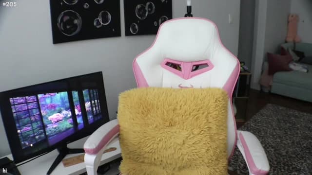Gallery image thumbnail from Seynt's myfreecams stream on, 08/21/2024, 22:13 image 11 of 20