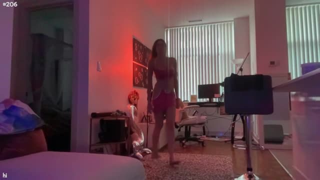 Gallery image thumbnail from Seynt's myfreecams stream on, 08/25/2024, 23:51 image 11 of 20