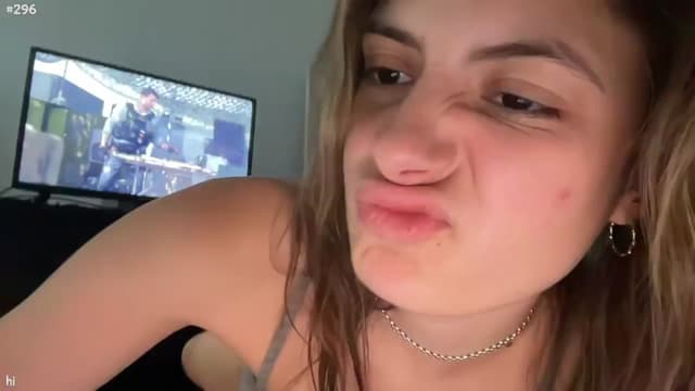 Gallery image thumbnail from Seynt's myfreecams stream on, 09/04/2024, 18:55 image 4 of 20