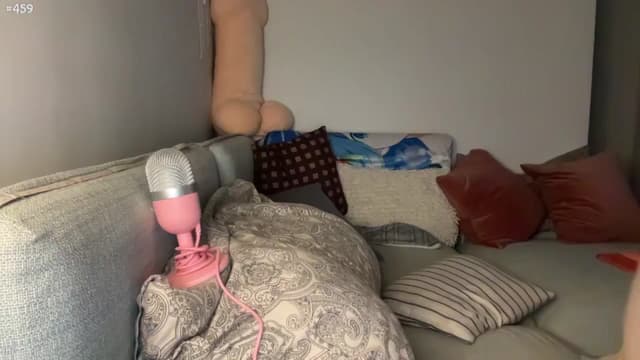 Gallery image thumbnail from Seynt's myfreecams stream on, 09/06/2024, 21:28 image 6 of 20