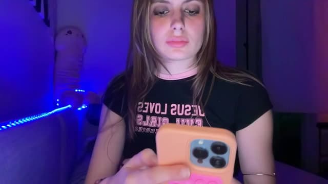 Gallery image thumbnail from Seynt's myfreecams stream on, 09/12/2024, 02:28 image 10 of 20