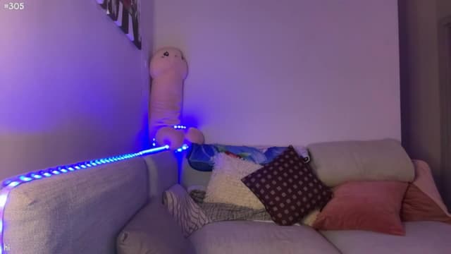 Gallery image thumbnail from Seynt's myfreecams stream on, 09/13/2024, 24:55 image 17 of 20