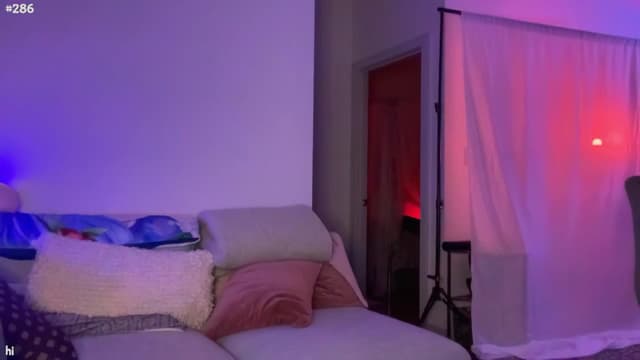 Gallery image thumbnail from Seynt's myfreecams stream on, 09/14/2024, 02:52 image 20 of 20