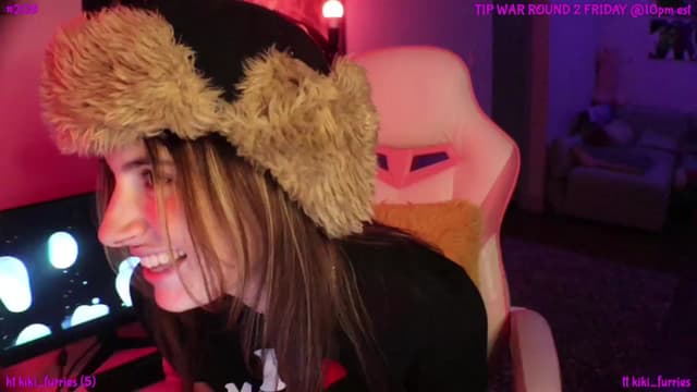 Gallery image thumbnail from Seynt's myfreecams stream on, 10/09/2024, 02:39 image 2 of 20