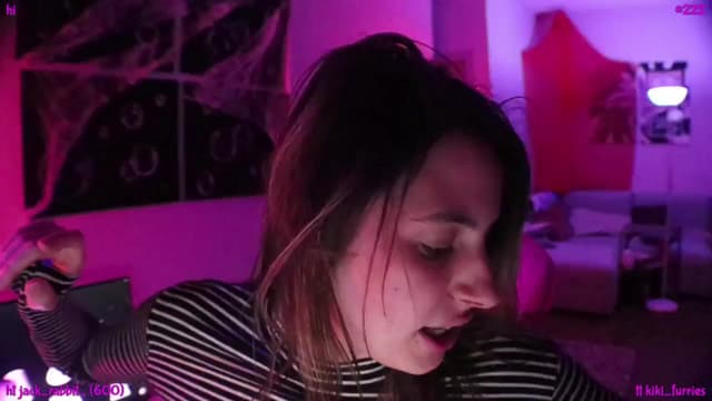 Gallery image thumbnail from Seynt's myfreecams stream on, 10/15/2024, 03:28 image 17 of 20