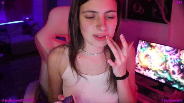 Gallery image thumbnail from Seynt's myfreecams stream on, 10/24/2024, 02:11 image 15 of 20