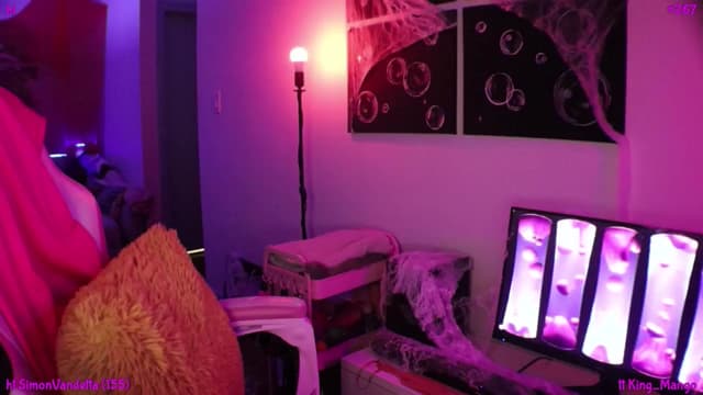 Gallery image thumbnail from Seynt's myfreecams stream on, 10/25/2024, 03:57 image 8 of 20