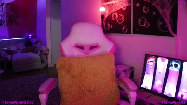 Gallery image thumbnail from Seynt's myfreecams stream on, 10/25/2024, 03:57 image 5 of 20