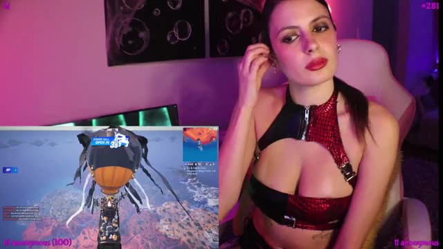 Gallery image thumbnail from Seynt's myfreecams stream on, 10/28/2024, 24:04 image 10 of 20