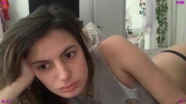 Gallery image thumbnail from Seynt's myfreecams stream on, 10/30/2024, 18:43 image 5 of 20