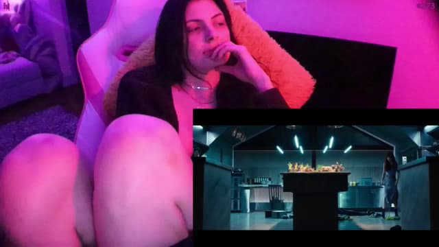 Gallery image thumbnail from Seynt's myfreecams stream on, 01/23/2025, 09:48 image 12 of 20