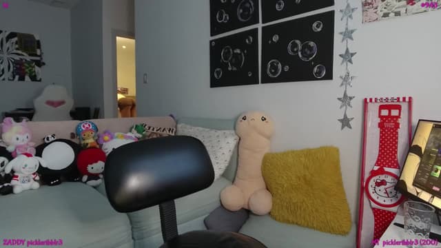 Gallery image thumbnail from Seynt's myfreecams stream on, 05/07/2025, 24:05 image 7 of 20