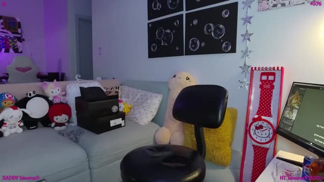 Gallery image thumbnail from Seynt's myfreecams stream on, 05/16/2025, 05:14 image 9 of 20