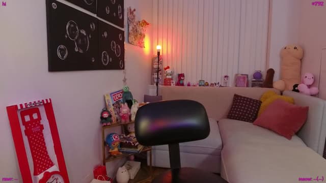 Gallery image thumbnail from Seynt's myfreecams stream on, 06/26/2025, 02:43 image 3 of 20