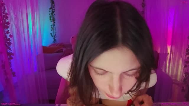 Gallery image thumbnail from Seynt's myfreecams stream on, 09/26/2025, 04:08 image 15 of 20