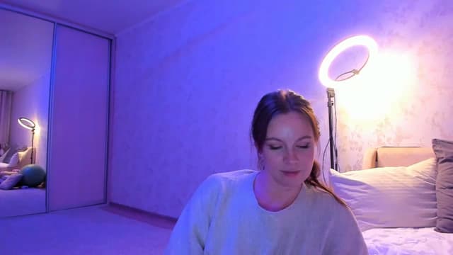Gallery image thumbnail from SftMe's myfreecams stream on, 02/09/2025, 12:54 image 9 of 20