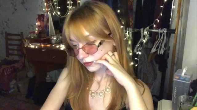 Gallery image thumbnail from Sia_A's myfreecams stream on, 08/17/2024, 23:43 image 9 of 20