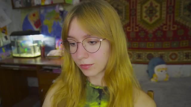 Gallery image thumbnail from Sia_A's myfreecams stream on, 11/12/2025, 21:28 image 9 of 20