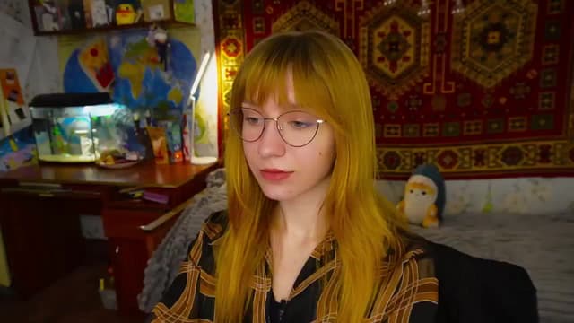 Gallery image thumbnail from Sia_A's myfreecams stream on, 12/16/2025, 22:40 image 1 of 20