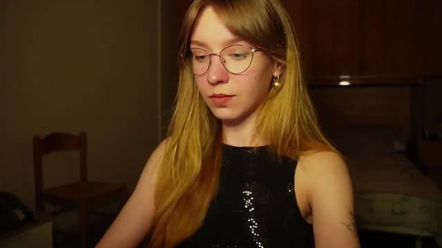 Gallery image thumbnail from Sia_A's myfreecams stream on, 06/30/2026, 22:37 image 2 of 20