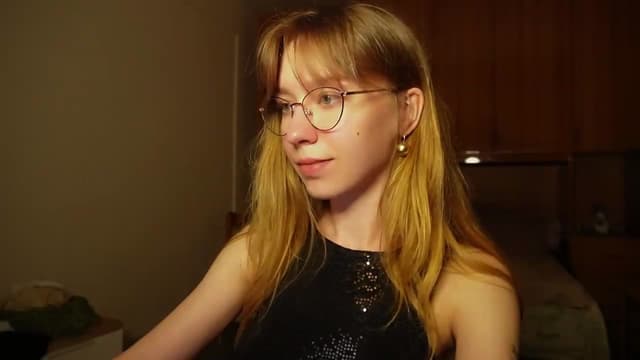 Gallery image thumbnail from Sia_A's myfreecams stream on, 07/02/2026, 22:59 image 20 of 20