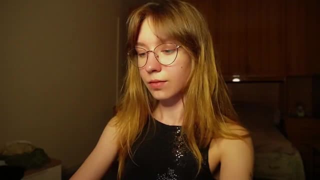 Gallery image thumbnail from Sia_A's myfreecams stream on, 07/02/2026, 22:59 image 7 of 20