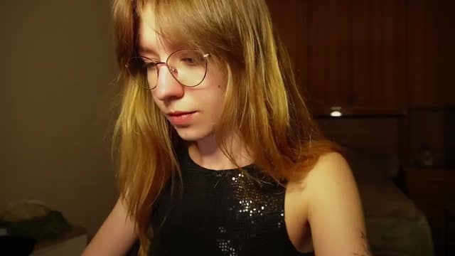 Gallery image thumbnail from Sia_A's myfreecams stream on, 07/02/2026, 22:59 image 3 of 20