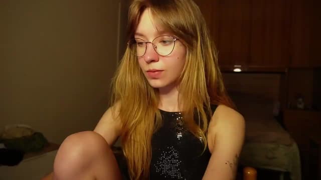 Gallery image thumbnail from Sia_A's myfreecams stream on, 07/03/2026, 24:08 image 1 of 20