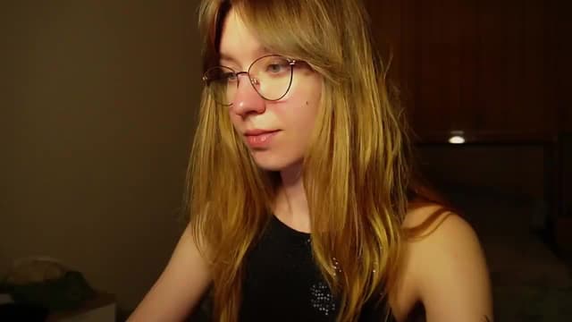 Gallery image thumbnail from Sia_A's myfreecams stream on, 07/03/2026, 24:08 image 19 of 20