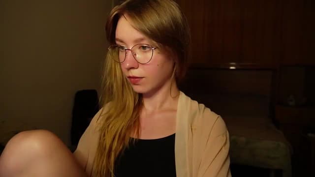 Gallery image thumbnail from Sia_A's myfreecams stream on, 07/09/2026, 22:31 image 16 of 20