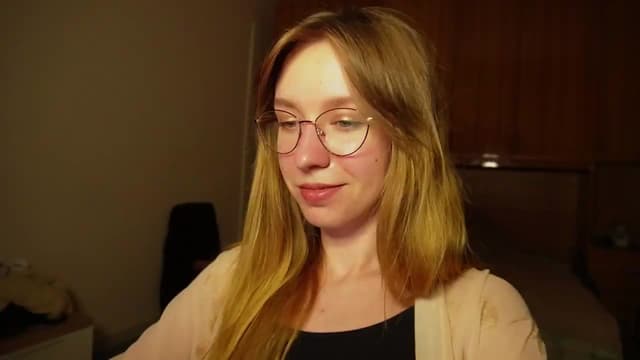 Gallery image thumbnail from Sia_A's myfreecams stream on, 07/11/2026, 24:01 image 9 of 20