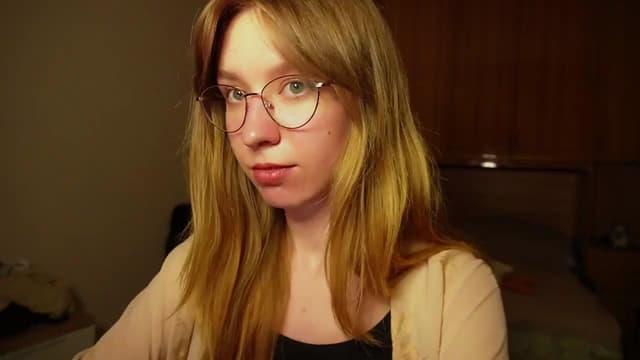 Gallery image thumbnail from Sia_A's myfreecams stream on, 07/11/2026, 24:01 image 2 of 20