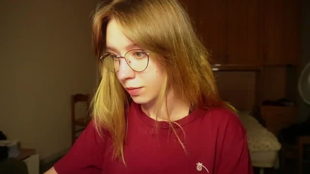 Gallery image thumbnail from Sia_A's myfreecams stream on, 07/21/2026, 24:09 image 15 of 20