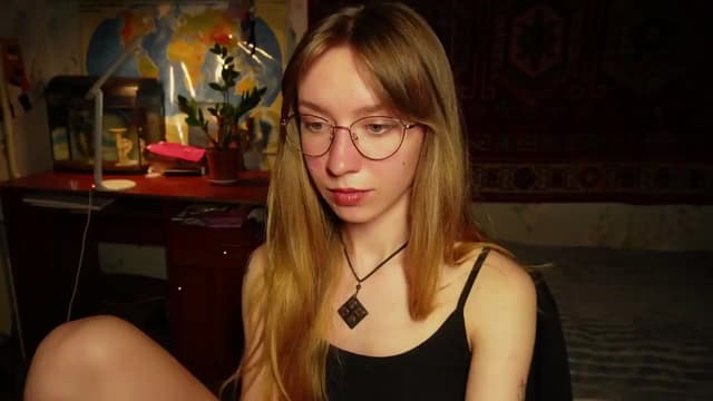 Gallery image thumbnail from Sia_A's myfreecams stream on, 08/02/2026, 24:25 image 1 of 20
