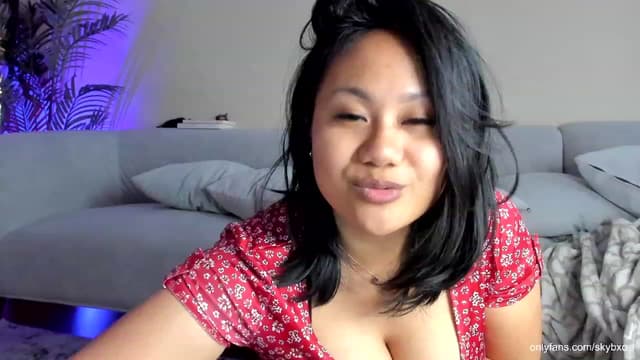 Gallery image thumbnail from SkyB_'s myfreecams stream on, 04/17/2023, 23:32 image 12 of 20