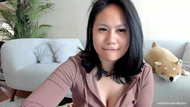 Gallery image thumbnail from SkyB_'s myfreecams stream on, 04/19/2023, 20:23 image 1 of 20