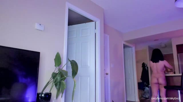 Gallery image thumbnail from SkyB_'s myfreecams stream on, 05/11/2023, 24:46 image 19 of 20