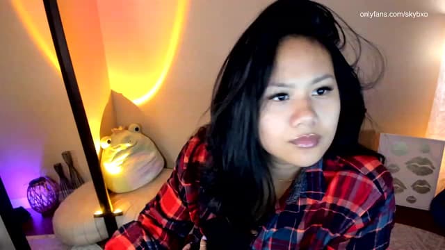 Gallery image thumbnail from SkyB_'s myfreecams stream on, 10/20/2023, 03:31 image 12 of 20