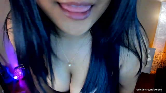 Gallery image thumbnail from SkyB_'s myfreecams stream on, 12/07/2023, 03:06 image 9 of 20