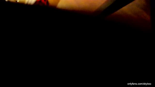Gallery image thumbnail from SkyB_'s myfreecams stream on, 12/08/2023, 04:13 image 14 of 20