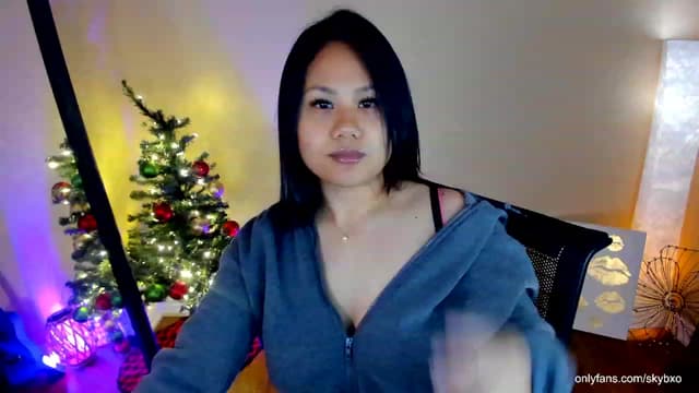 Gallery image thumbnail from SkyB_'s myfreecams stream on, 12/12/2023, 02:59 image 11 of 20