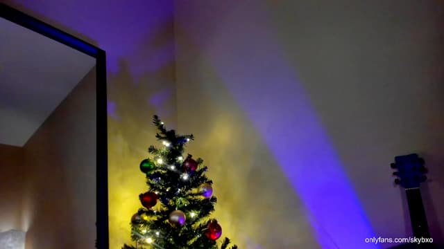 Gallery image thumbnail from SkyB_'s myfreecams stream on, 12/12/2023, 03:56 image 18 of 20