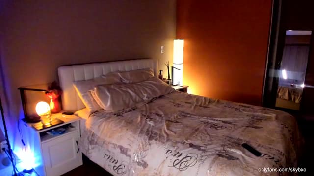 Gallery image thumbnail from SkyB_'s myfreecams stream on, 12/21/2023, 02:16 image 7 of 20